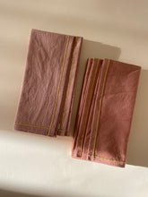Load image into Gallery viewer, Terracotta with Gold Dinner napkins — set of 4